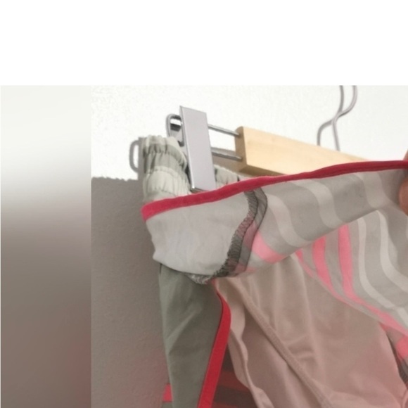 Oakley Running Shorts - Picture 5 of 5